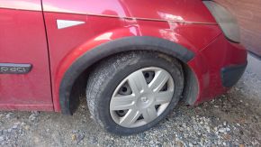 Parafanghini per Renault Scenic II (2003-2009)