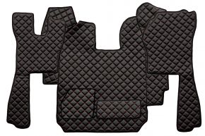 Tappetini in ecopelle Q per SCANIA R (01.2005-12.2010) - automatico - Nero/rosso