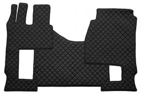 Tappetini in ecopelle Q per MERCEDES ACTROS MP 5 (dal 01.2019) - automatico - sedile passeggero ribaltabile - Nero