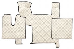 Tappetini in ecopelle Q per MAN TGX (01.2007-12.2017) - automatico - due cassetti - Beige chiaro