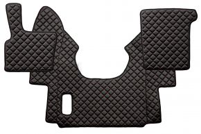 Tappetini in ecopelle Q per DAF XF 95 (01.1997-12.2005) - automatico - Nero/rosso