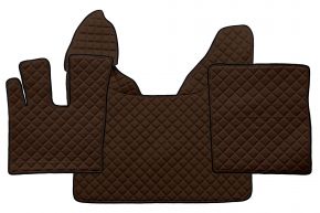 Tappetini in ecopelle Q per DAF XF 106 (01.2014-09.2021) - automatico - Marrone