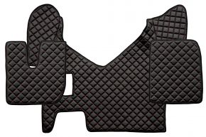Tappetini in ecopelle Q per IVECO STRALIS HI-WAY (01.2013-12.2016) - manuale - Nero/rosso