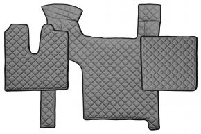 Tappetini in ecopelle Q per MAN TGX (01.2007-12.2017) - manuale - due cassetti - Grigio