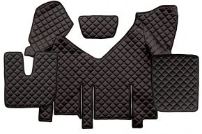 Tappetini in ecopelle Q per IVECO STRALIS XP (01.2016-12.2019) - automatico - Nero/rosso