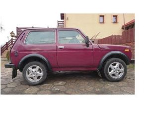 Parafanghini per LADA NIVA CON STRISCIA 1977-